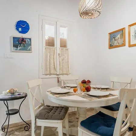 Mykonos Downtown House Kfv شقة