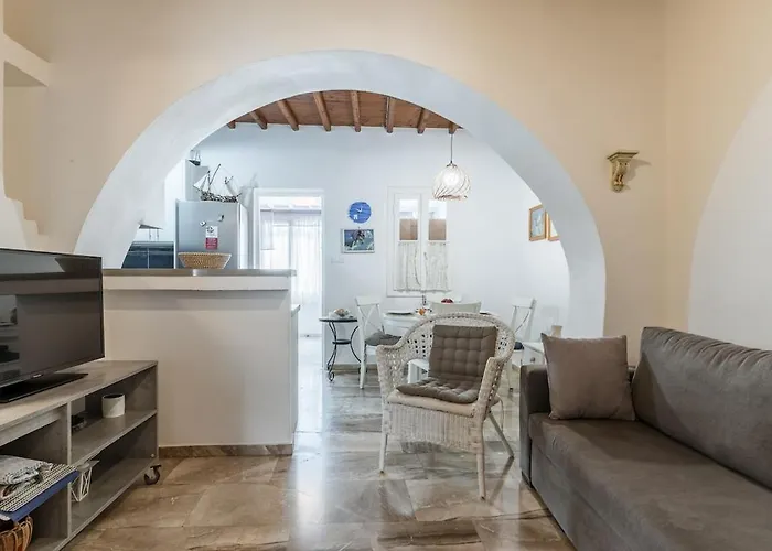 Mykonos Downtown House Kfv